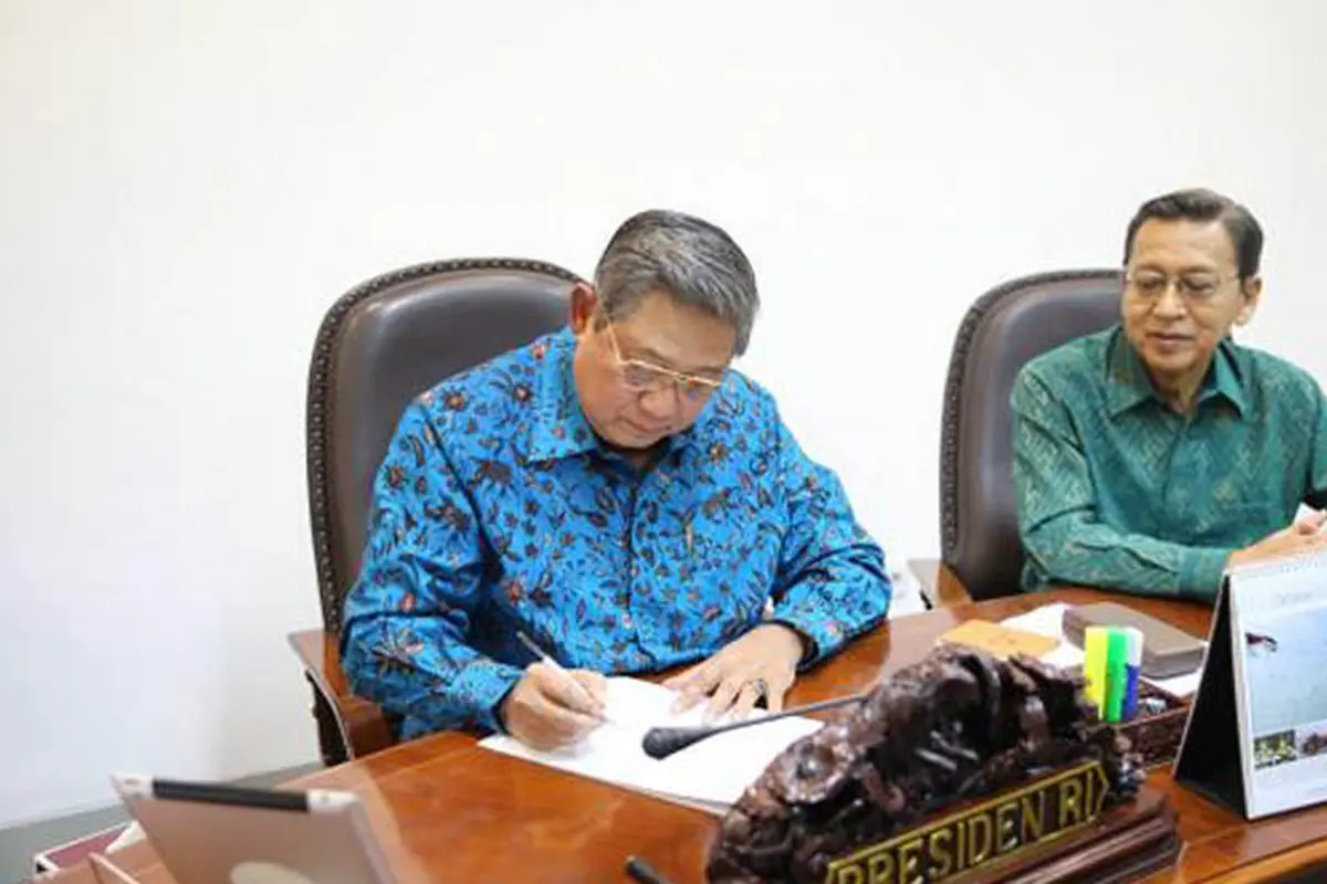 SBY Tandatangani Perppu Pilkada Langsung