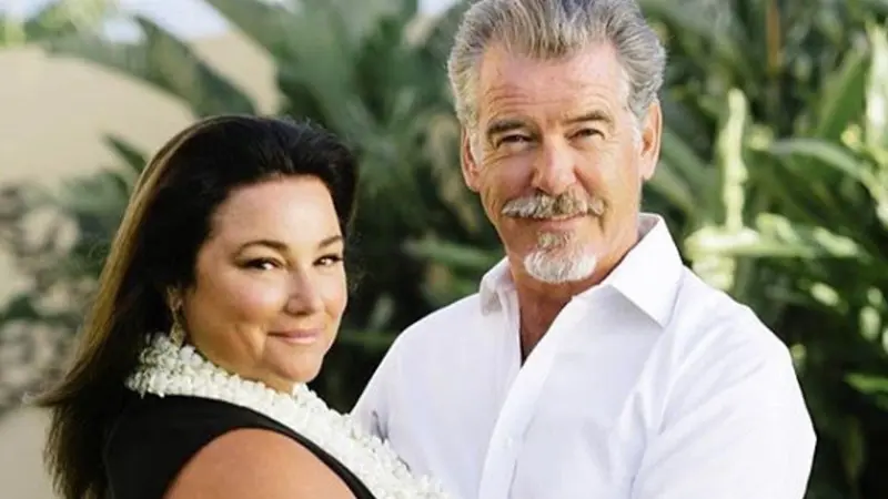 Pierce Brosnan dan Keely Shaye