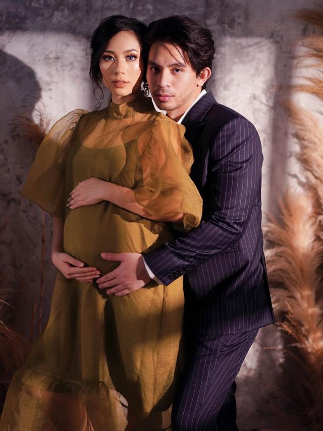 7 Gaya  Maternity Shoot Abel Cantika, Tampil Memesona saat Hamil Tua