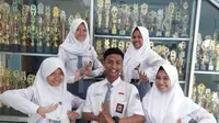 Siswa SMA Belajar Bareng Sundari Soekotjo dan 9 Maestro Budaya