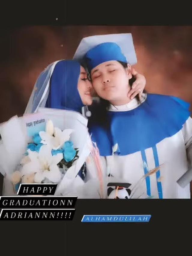 Adrian Tegar Maharadja Bago putra Paramitha Rusady lulus SMP (Foto: Instagram @paramitha118real)