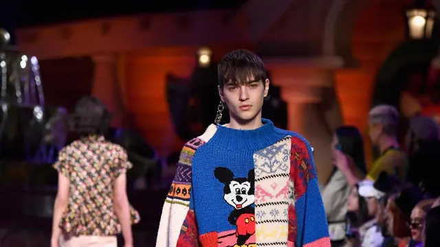 [Bintang] Mickey Minnie Mouse