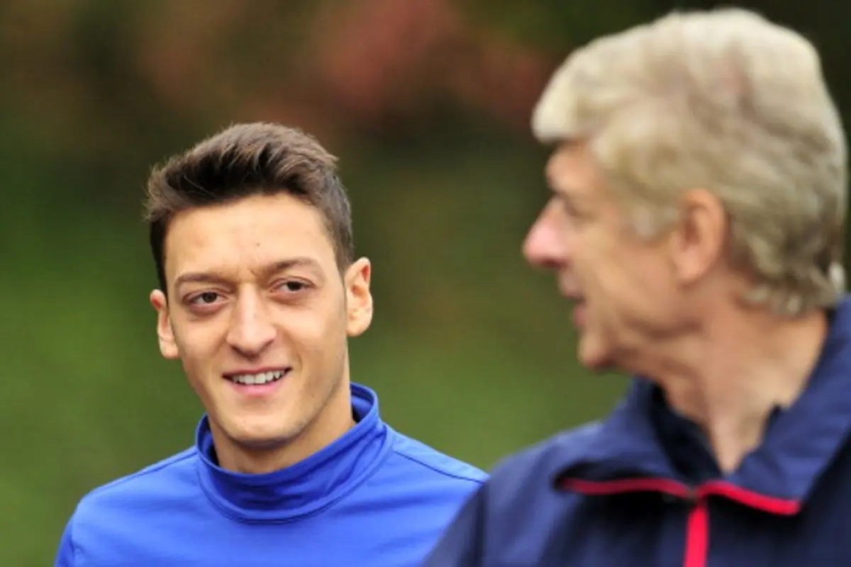mesut ozil - arsene wenger