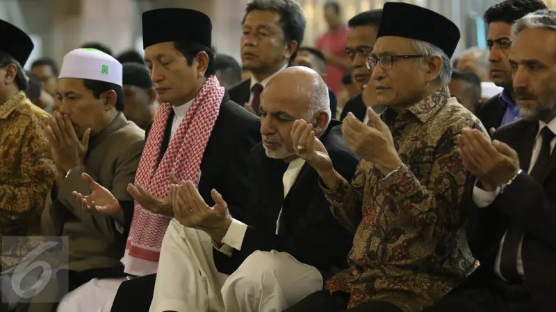 20170406- Presiden Afganistan Salat Magrib di Masjid Istiqlal-Jakarta-Angga Yuniar