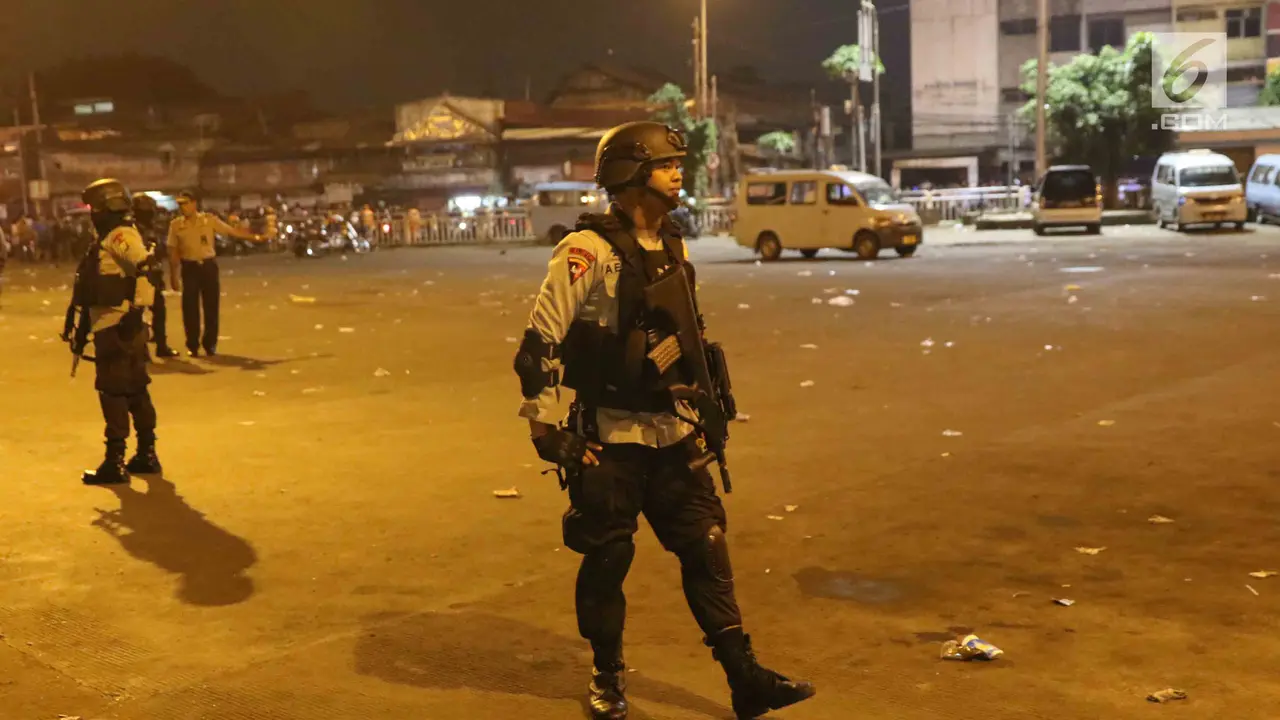 Polisi Jaga Lokasi Ledakan Kedua di Dekat Toilet