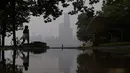 Situs AirNow.gov Badan Perlindungan Lingkungan menunjukkan bagian Illinois, Michigan bagian bawah, dan Wisconsin selatan memiliki kualitas udara terburuk di AS pada Selasa sore, dan Chicago, Detroit, dan Milwaukee memiliki kualitas udara yang dikategorikan sebagai "sangat tidak sehat".  (AP Photo/Kiichiro Sato)
