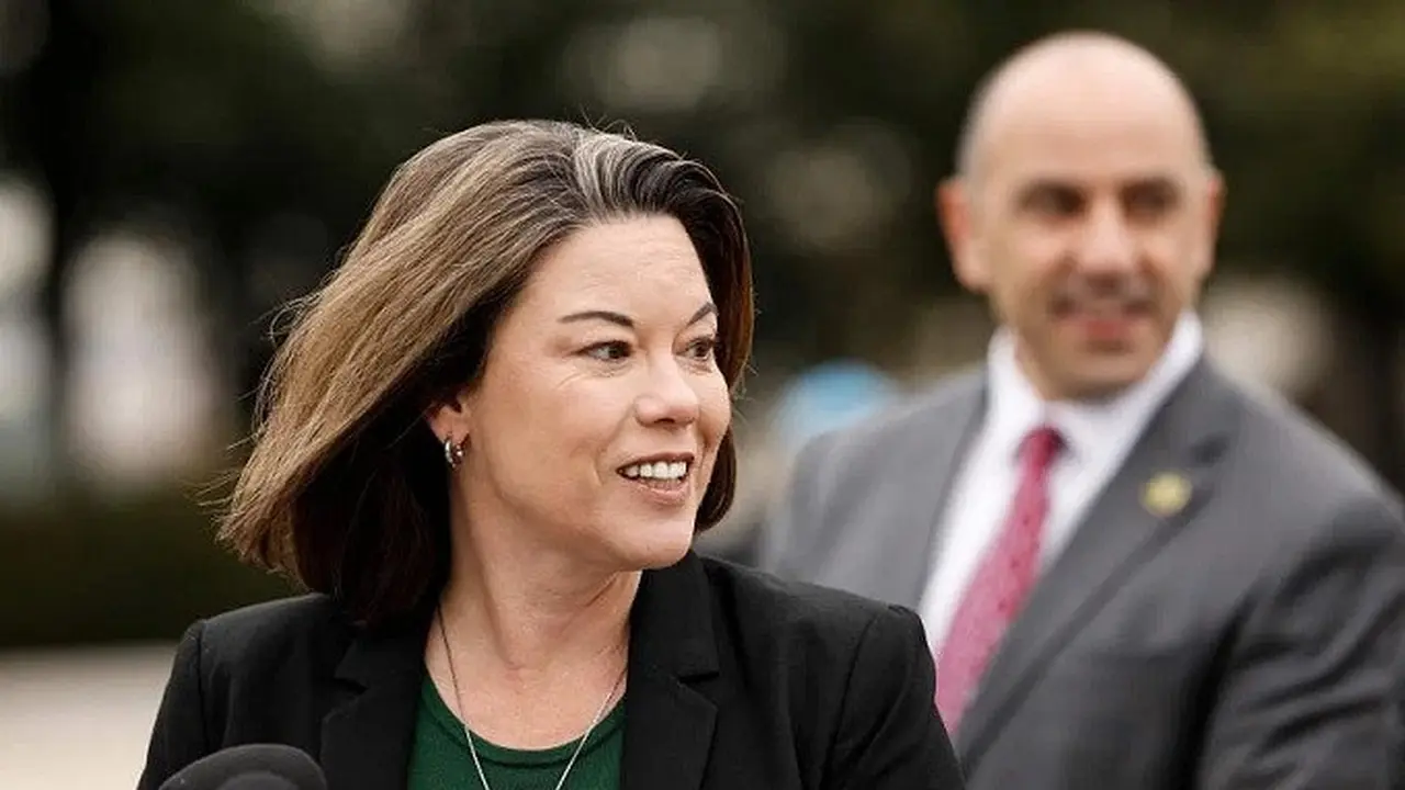 Anggota Kongres Amerika Serikat dari Partai Demokrat Angie Craig