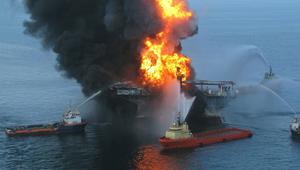 Deepwater Horizon (Wikimedia / USCG)