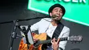 Empat musisi yang sama-sama memiliki banyak penggemar, Glenn Fredly, Sheila on 7, Tulus, dan Isyana Sarasvati akan mengawali konser yang dimulai pada 8 September di Grand City Convex, Surabaya.(Adrian Putra/Bintang.com)