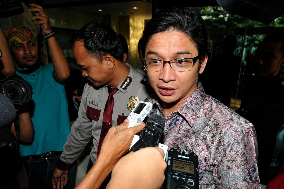 20150724-Laporan LHKPN KPK-Jakarta-Pasha Ungu