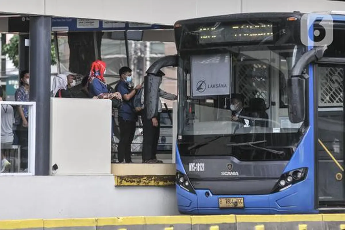 Ilustrasi Bus Transjakarta (Liputan6.com)