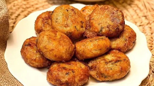 Perkedel kentang.