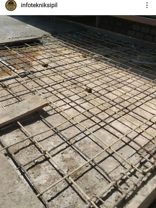 6 Penyangga Bangunan Nyeleneh Ini Bikin Geleng