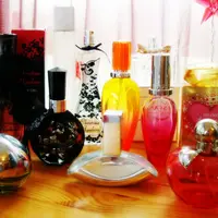 Minyak wangi atau parfum ikonik untuk wanita yang ikonik... (Foto: eni.news24online.com)