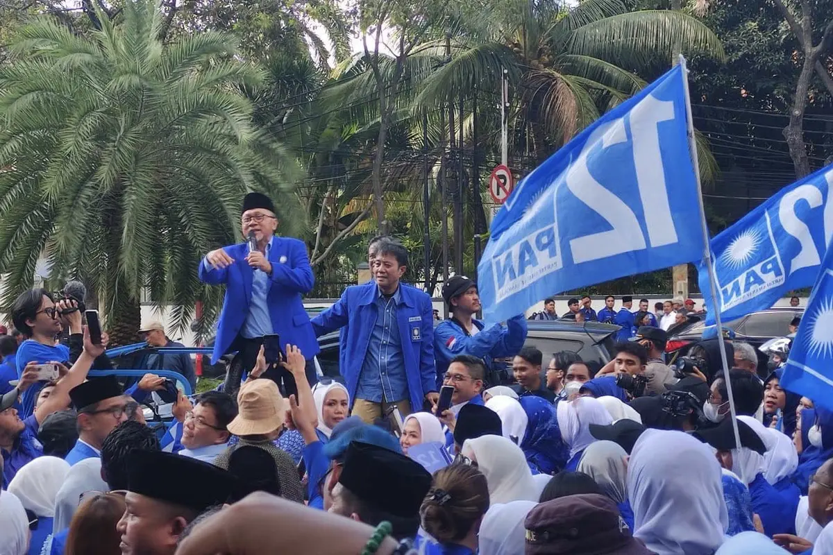Partai Amanat Nasional (PAN) resmi mendaftarkan bakal calon legislatif (Bacaleg) ke Komisi Pemilihan Umum (KPU) RI, Jakarta Pusat, Jumat (12/5/2023).