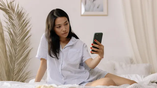 Tak Harus Mengikuti Semua Orang, Begini Cara Lepas dari FOMO dan Lebih Berdamai dengan Diri