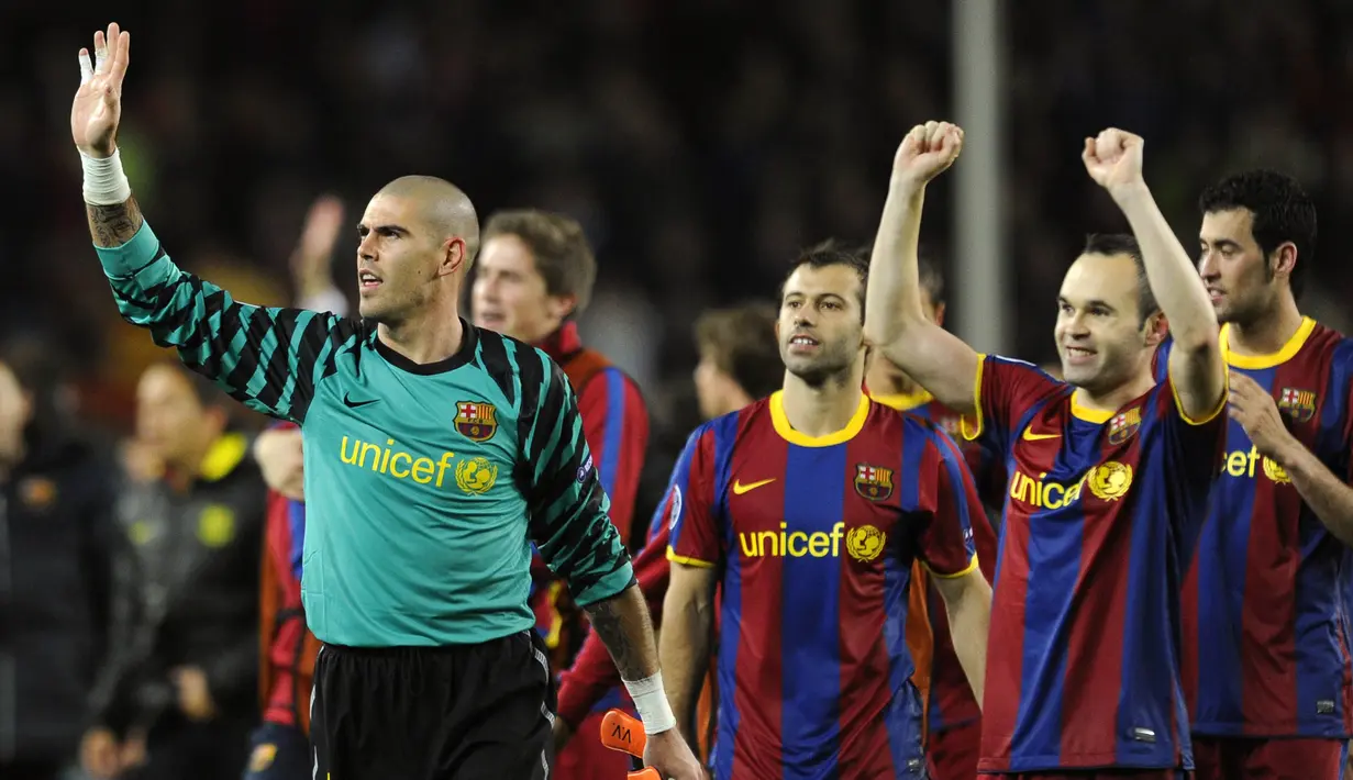 Mantan kiper Barcelona, Victor Valdes, memutuskan untuk pensiun dari dunia sepak bola. (AFP/Pierre-Philippe Marcou)