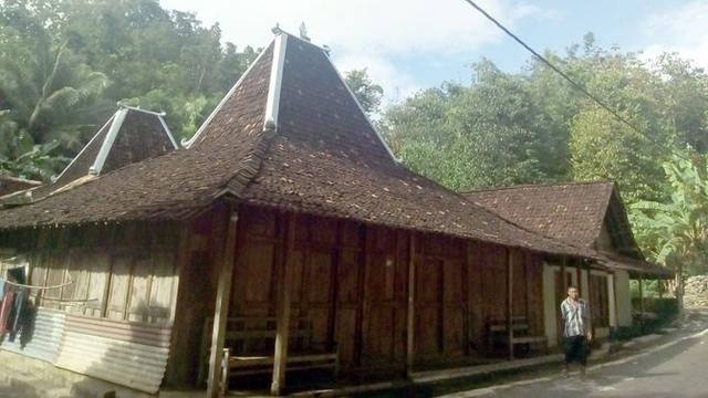 Gambar Rumah  Joglo  Jawa  Barat 