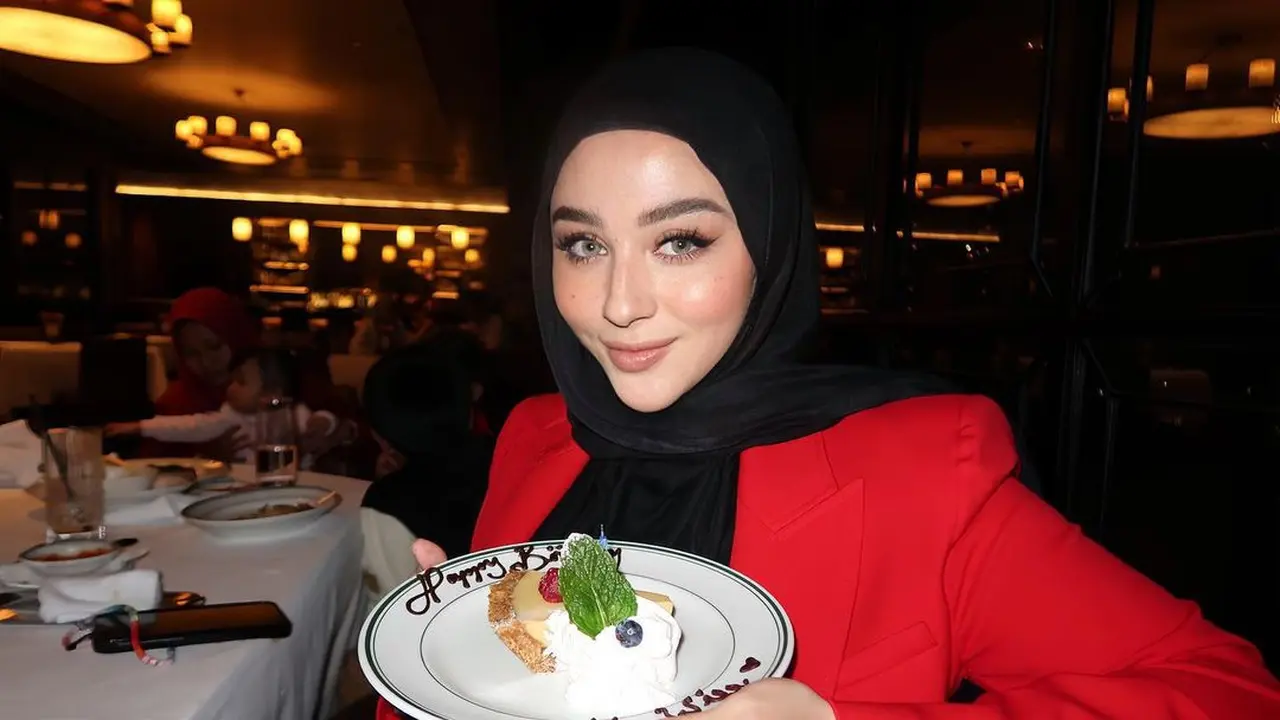 Soft makeup Margin Wieheerm