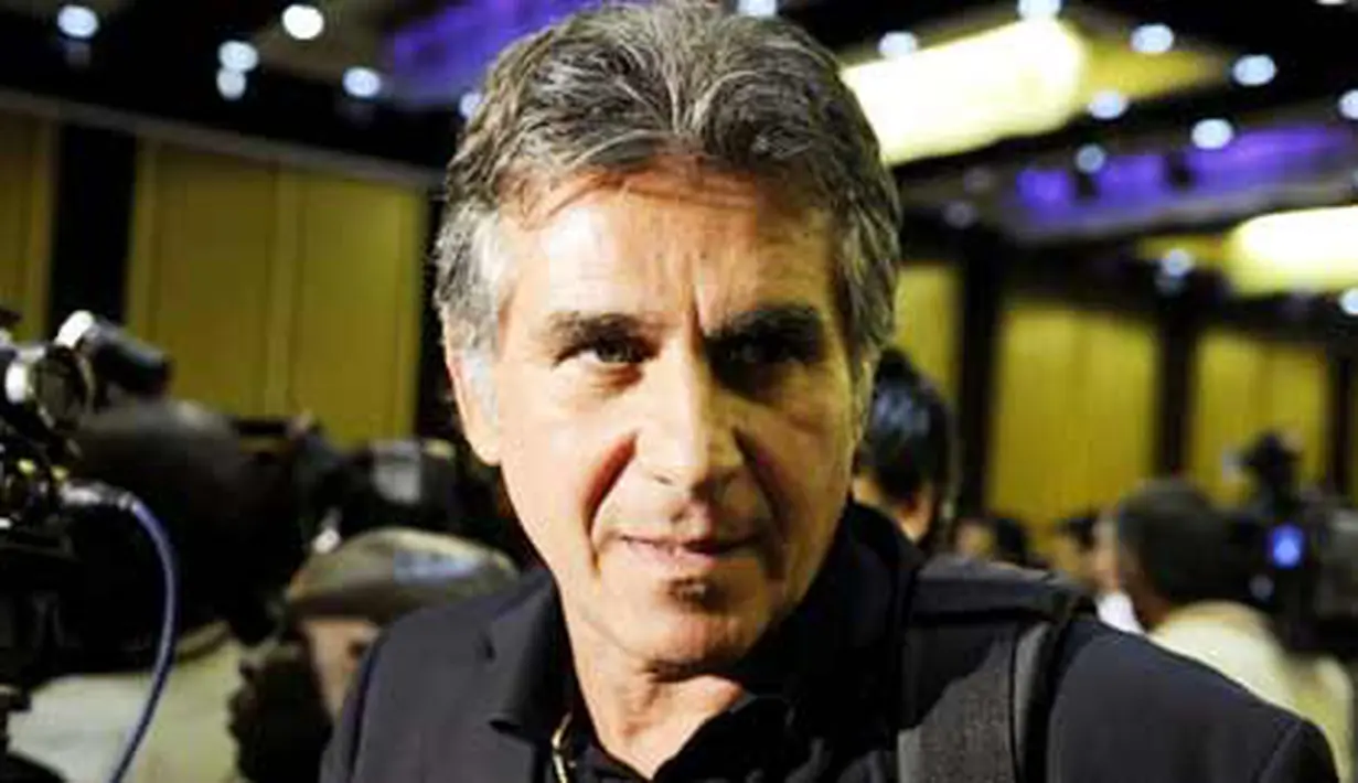 Pelatih Portugal Carlos Queiroz di sela-sela Team Workshop 19 pelatih yang digelar di Sun City, Afrika Selatan, 23 Februari 2010. AFP PHOTO / STEPHANE DE SAKUTIN