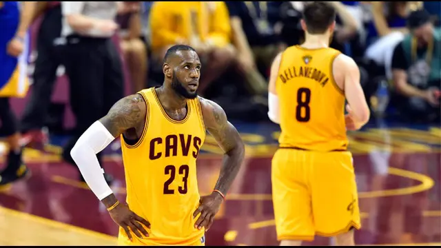 Gim 4 Final NBA: Golden State Warriors vs Cleveland Cavaliers