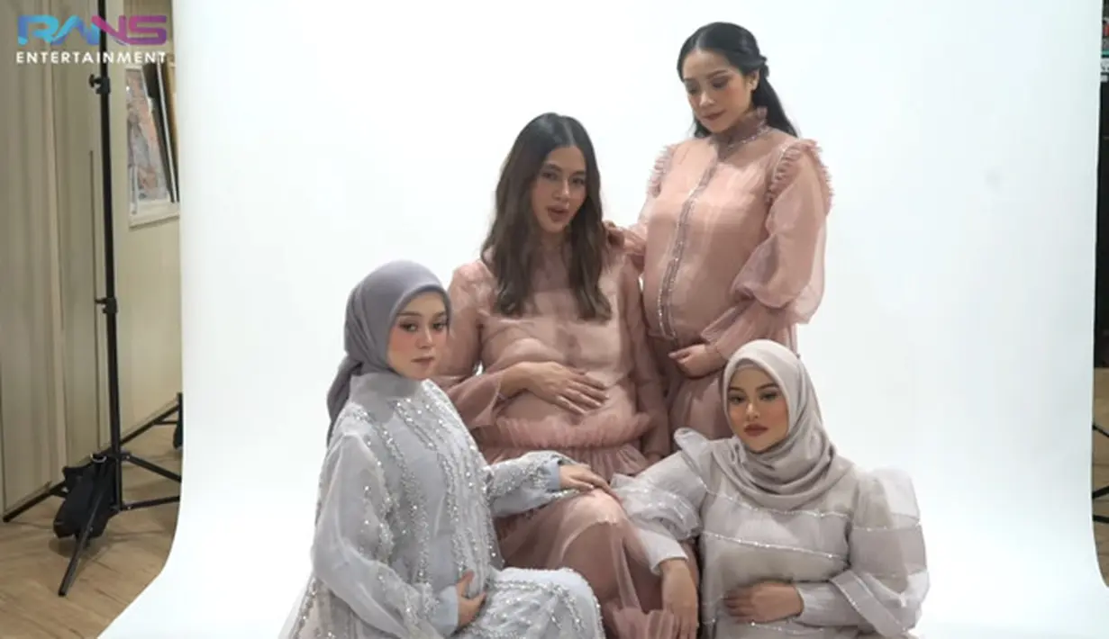 Nagita Slavina, Paula Verhoeven, Lesti Kejora, Aurel Hermansyah (Youtube/Rans Entertainment)