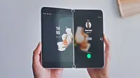 Microsoft Rilis Smartphone Android Dual Layar Surface Duo