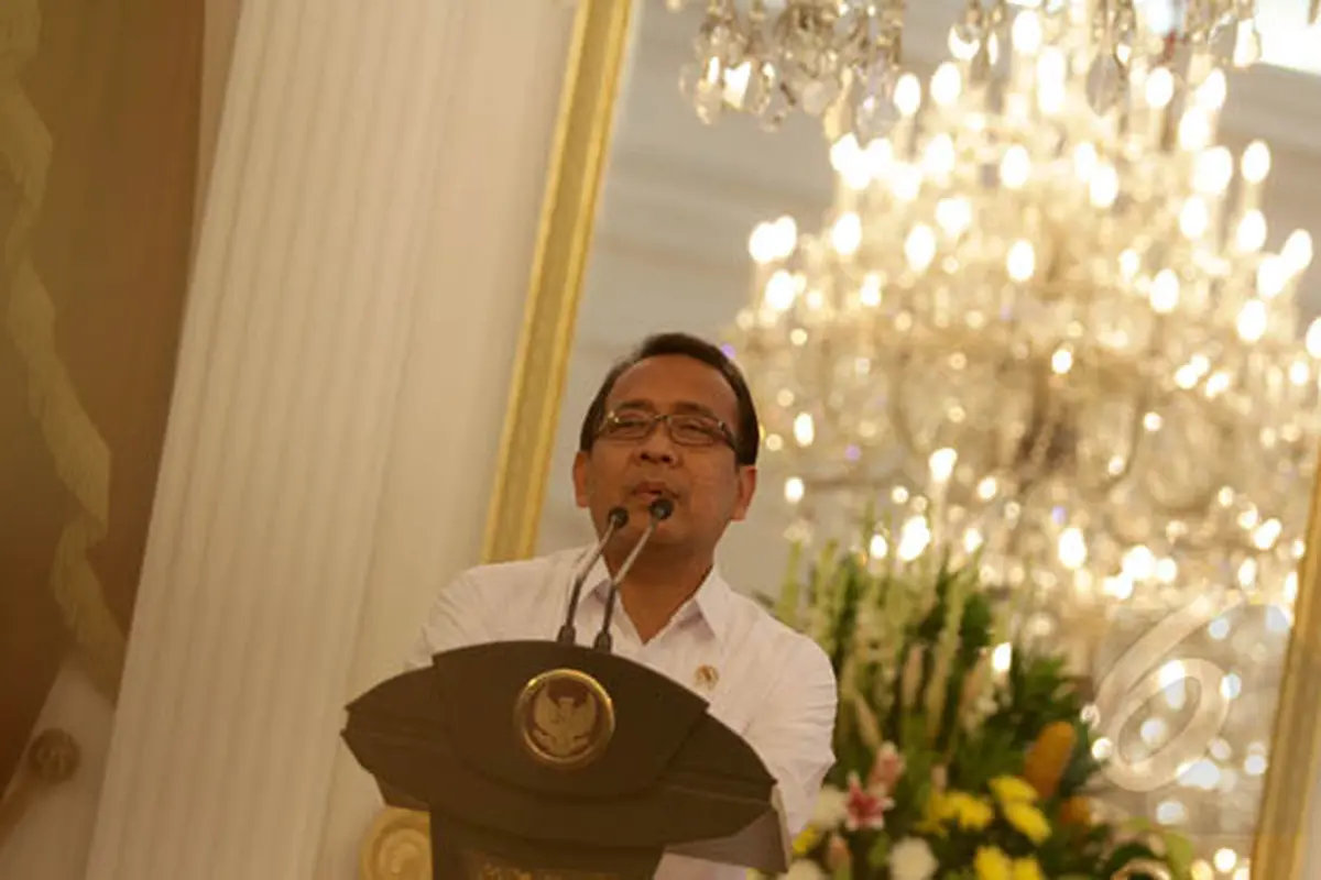 Mensesneg Pratikno Beri Keterangan Terkait Keputusan Presiden Jokowi
