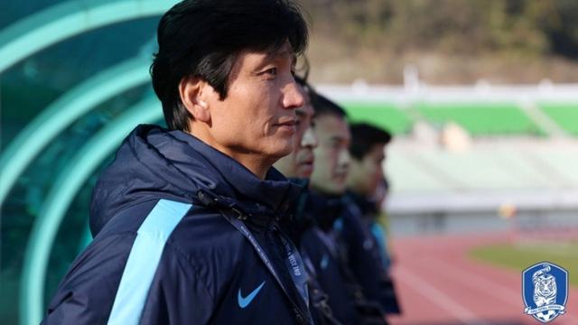 Pelatih Korea U-19