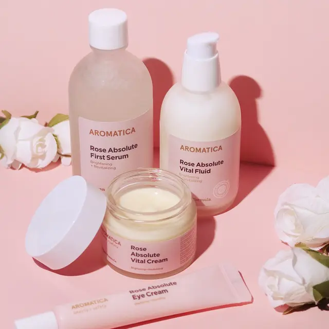 Hidrasi Instan Kulit Kering dan Lawan Tanda Penuaan Dini dengan Skincare Vegan Berbahan Mawar