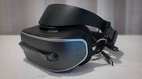 VR headset dari Lenovo yang baru diperkenalkan di gelaran CES 2017 (sumber: theverge.com)