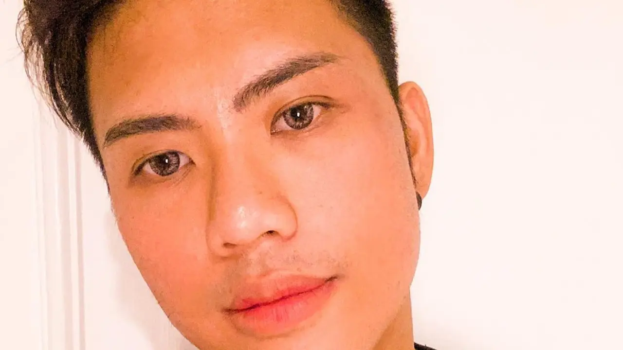 7 Potret Penampilan Terbaru Ricky Cuaca, Makin Tegap dan Bugar