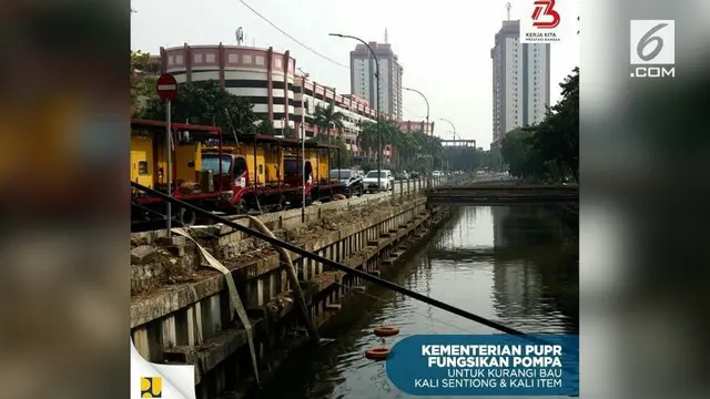 Kali Item ramai dibicarakan warganet. Kementerian PUPR akhirnya turun tangan untuk mengurangi bau tidak sedap pada kali yang bernama asli Kali Sentiong tersebut.