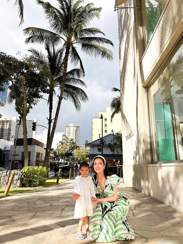 Shandy Aulia di Hawaii (Instagram/shandyaulia)