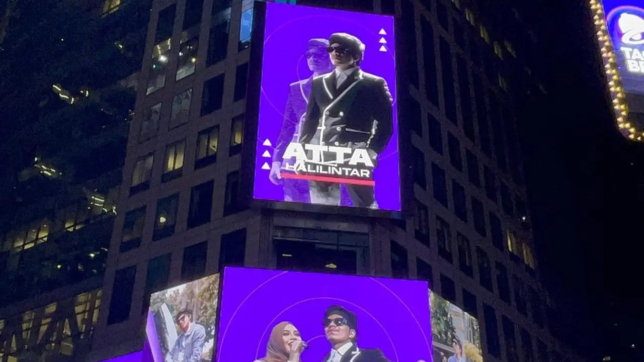 Atta Halilintar Dapat Ucapan Selamat Ulang Tahun yang Terpampang di Times Square New York City. (instagram.com/attahailintar)