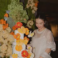 Intip OOTD Raline Shah yang bikin dirinya terlihat makin mature di usia 40 tahun (@ralineshah)