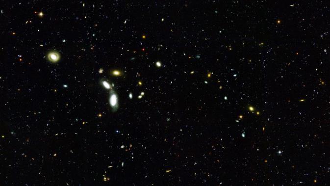 Hingga saat ini ilmuwan belum dapat menentukan jumlah pasti galaksi yang terdapat di alam semesta (NASA)