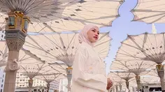 Potret Ummi Quary Jalani Umrah, Ungkap Perjalanan Penuh Tangis dan Rasa Syukur