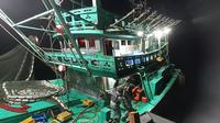 Bakamla RI menangkap kapal ikan asing (KIA) berbendera Vietnam di Perairan Natuna Utara, Sabtu (20/8/2022). (Humas Bakamla RI)