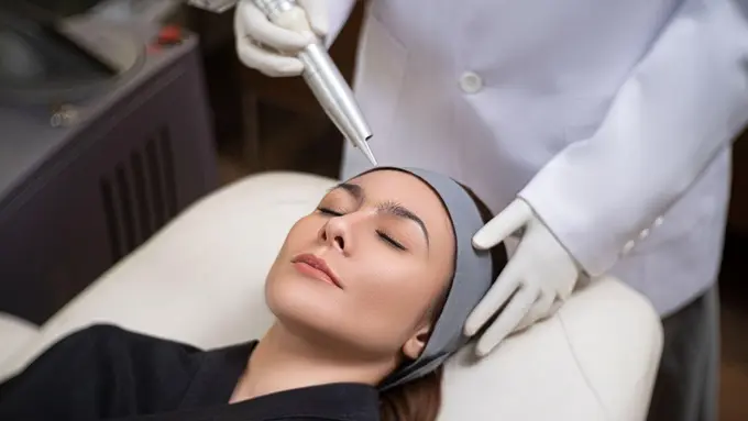 Jadi No. 1 Solusi Anti Aging Paling Direkomendasikan, Anti Aging Center dari ERHA Ultimate Tawarkan 3 Paket Layanan Terbaru