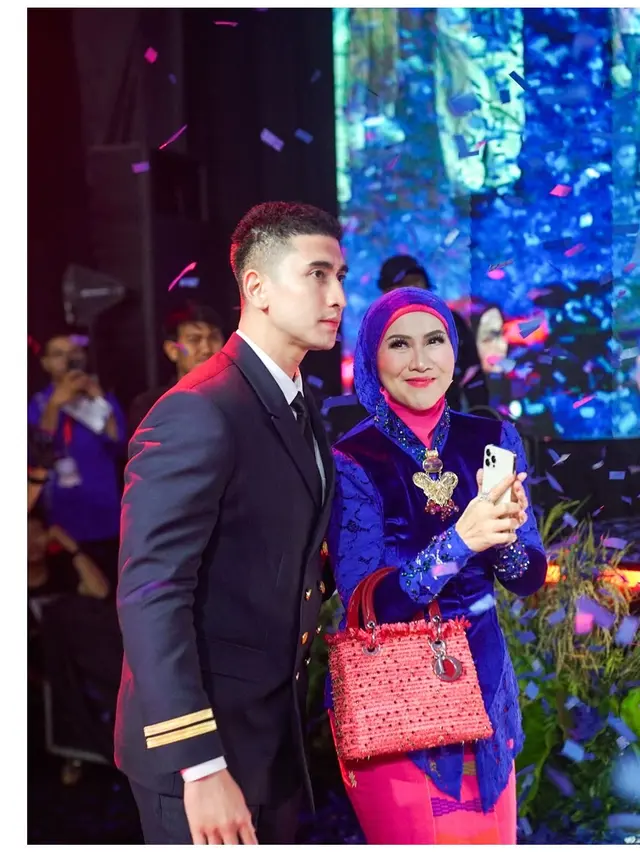 6 Gaya Artis Wanita Pakai Kebaya di PAN Awards 2025, Syahnaz hingga Desy Ratnasari