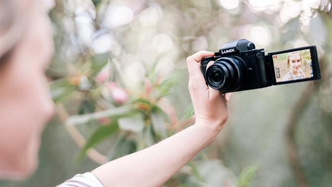 Panasonic Lumix G100 (Foto: Panasonic Indonesia)