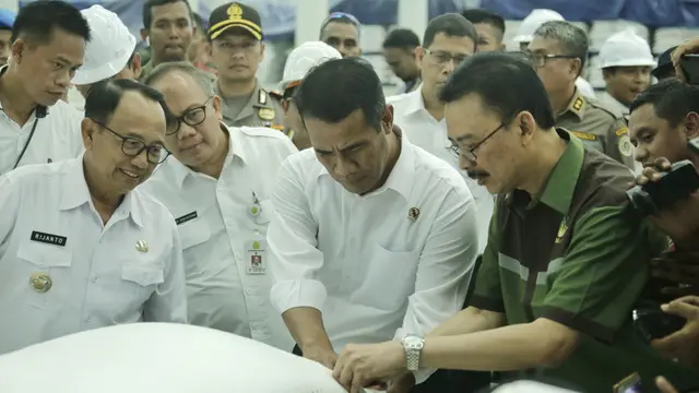 Bangun 10 Pabrik Gula Baru, Mentan Amran Optimistis Indonesia Segera Swasembada