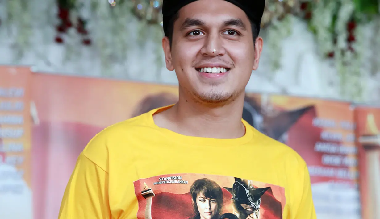Harapannya, dengan peran barunya ini, para fans Kevin Julio masih tetap mendukungnya. Meskipun buruk rupa sekalipun. (Deki Prayoga/Bintang.com)