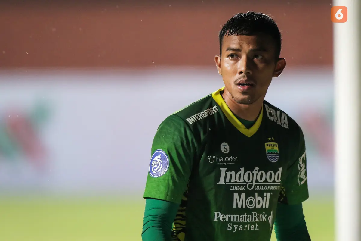 Foto: Inilah Deretan 4 Kiper Terbaik usai Berakhirnya BRI Liga 1 Musim 2021 / 2022