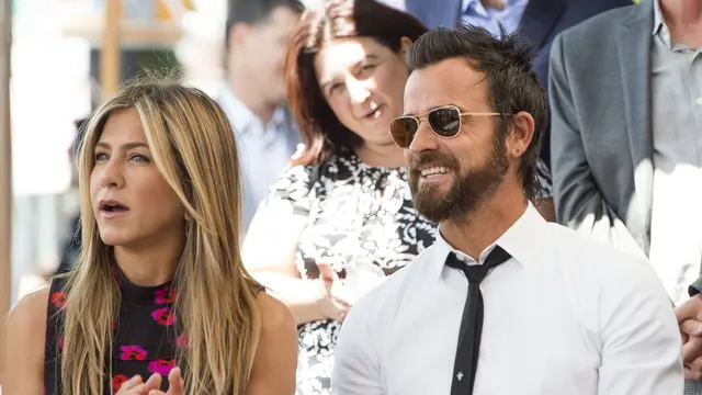 [Bintang] Jennifer Aniston - Justin Theroux