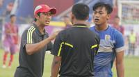 Laga FC layangkan protes ke PT GTS soal kepemimpinan wasit saat melawan Persik Kediri.