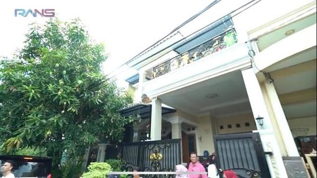 Rumah Orangtua Billy Syahputra