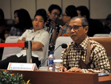 Busyro Muqoddas menjalani seleksi wawancara panitia seleksi (pansel) calon pimpinan KPK, Jakarta, Kamis (9/10/2014) (Liputan6.com/Miftahul Hayat)
