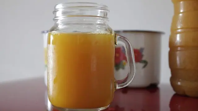 Jamu Sinom. (foto: Pinterest).